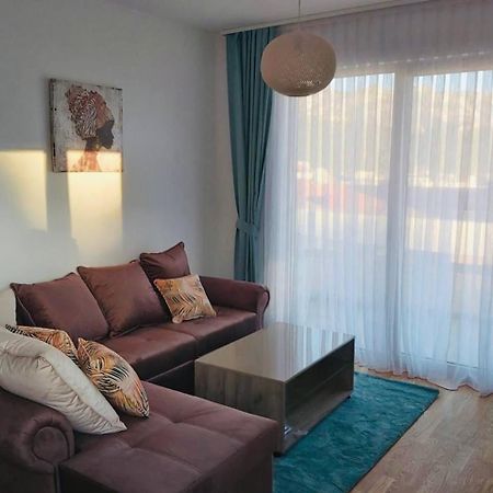 Wow Apartman Becici Bagian luar foto