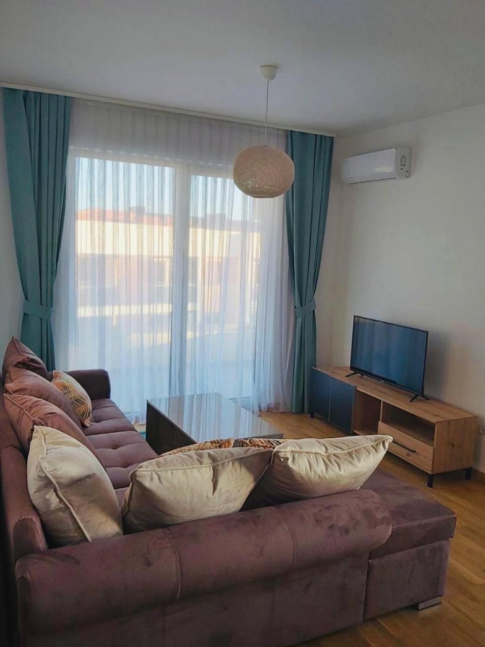 Wow Apartman Becici Bagian luar foto