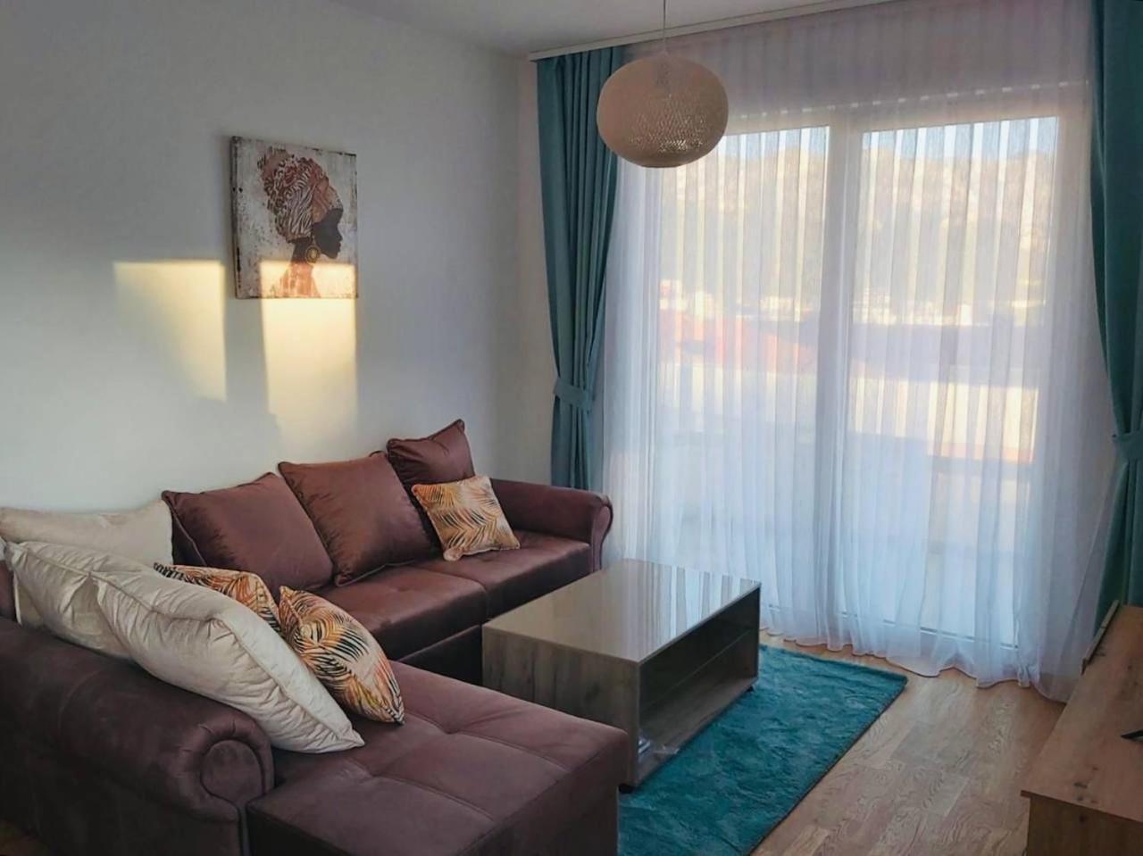 Wow Apartman Becici Bagian luar foto