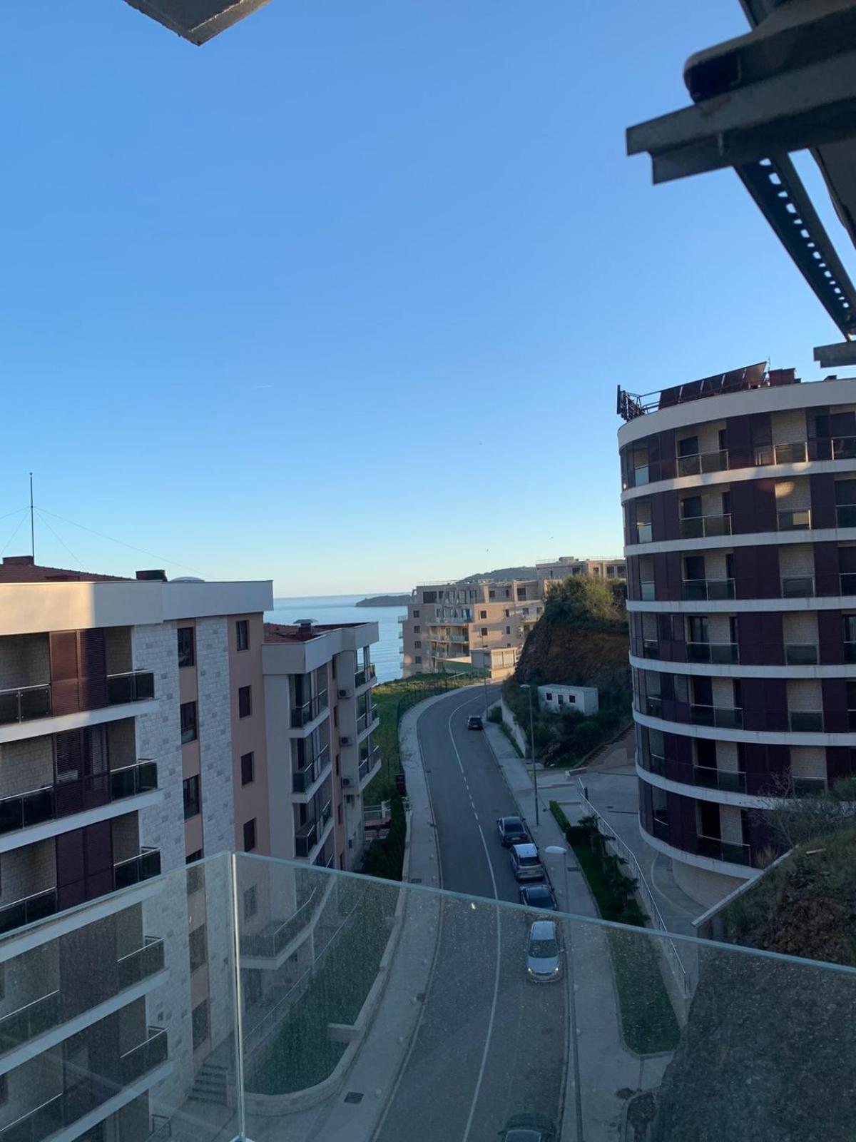 Wow Apartman Becici Bagian luar foto
